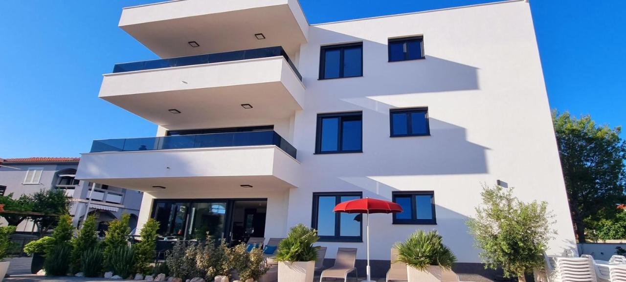 Dinary Apartman 维尔 外观 照片